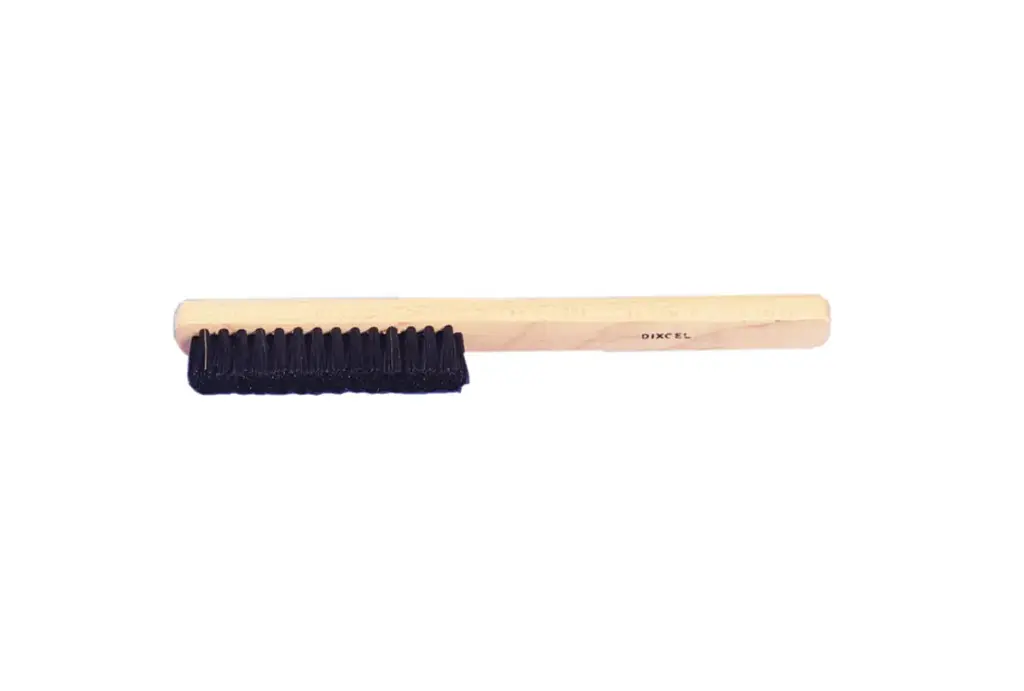 [16-086] WASHOUT BRUSH WOOD HANDLE 4 ROW