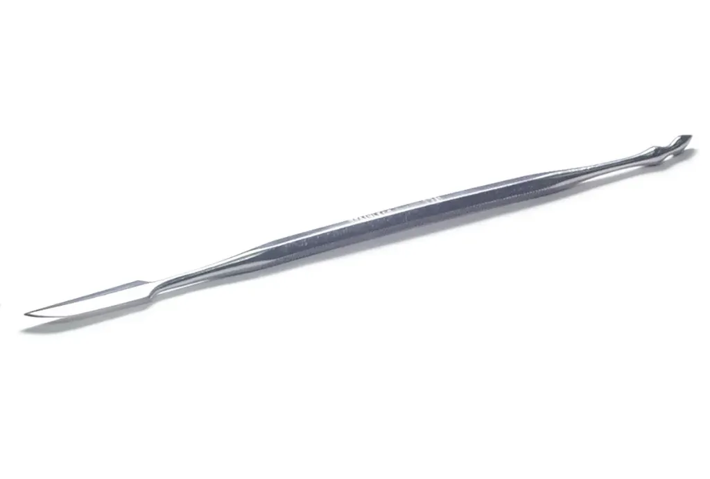 WAX CARVER & SPATULA #18