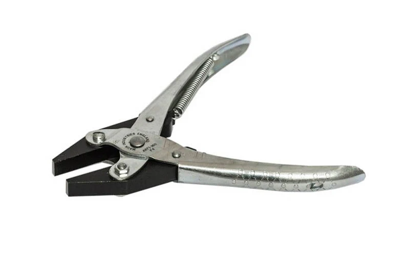 MAUN SERRATED PARALLEL PLIERS 125mm