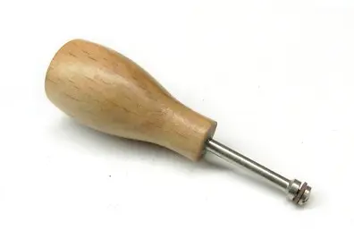 [47-260] WOOD HUB MANDREL